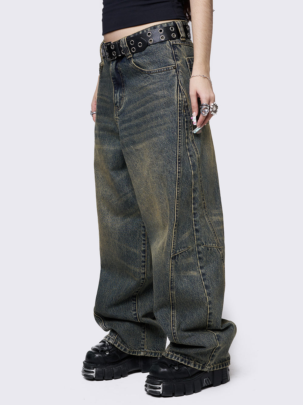 Y2K Clothing - Retro, Grunge & Iconic 2000s Styles | Minga