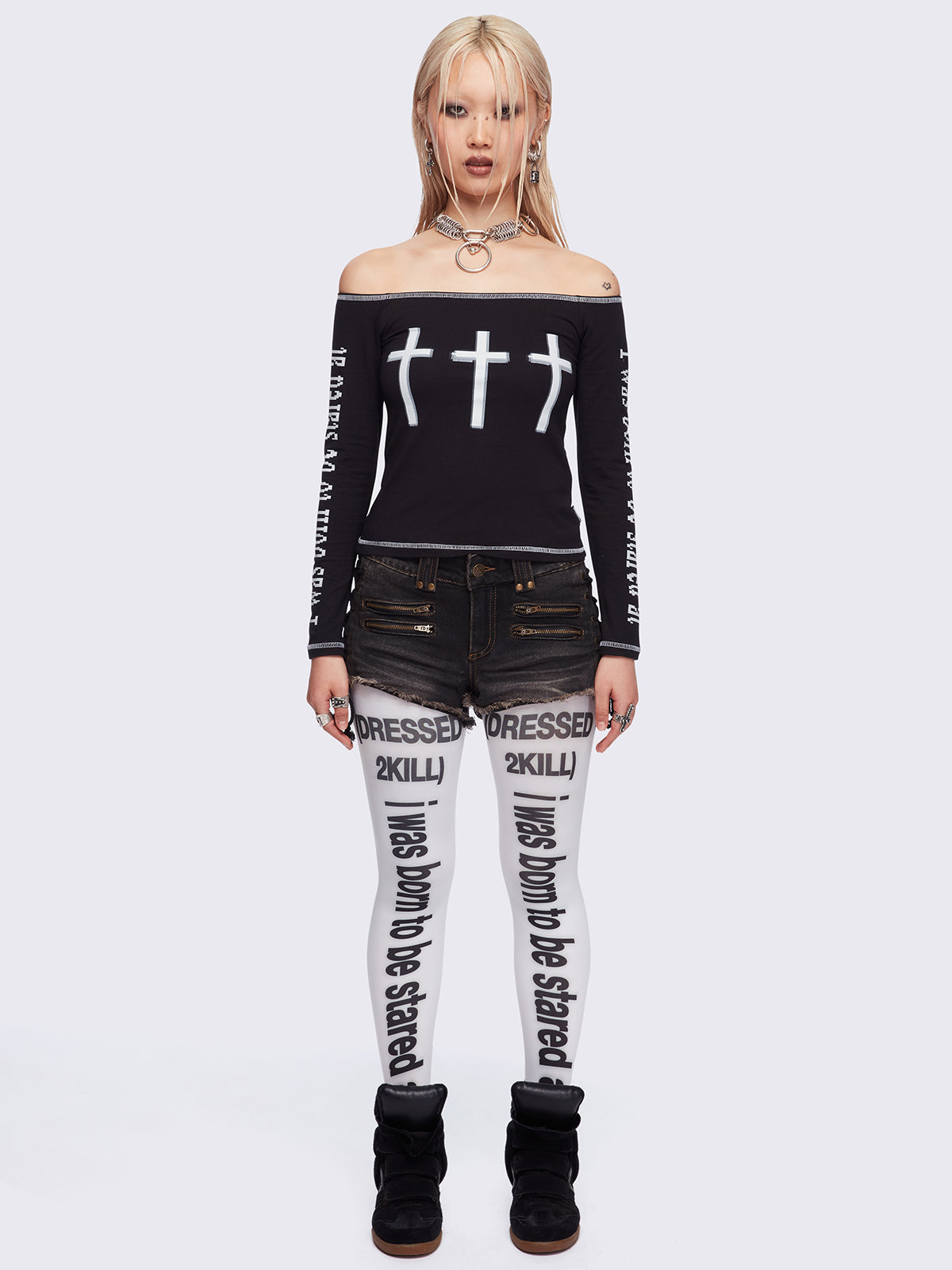 White opaque tights featuring slogan graphic prints.