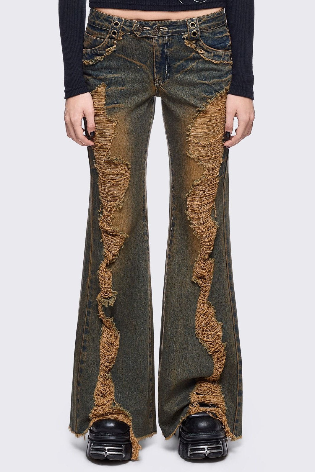 Blue washed flare jeans with honey overdye and front shedded