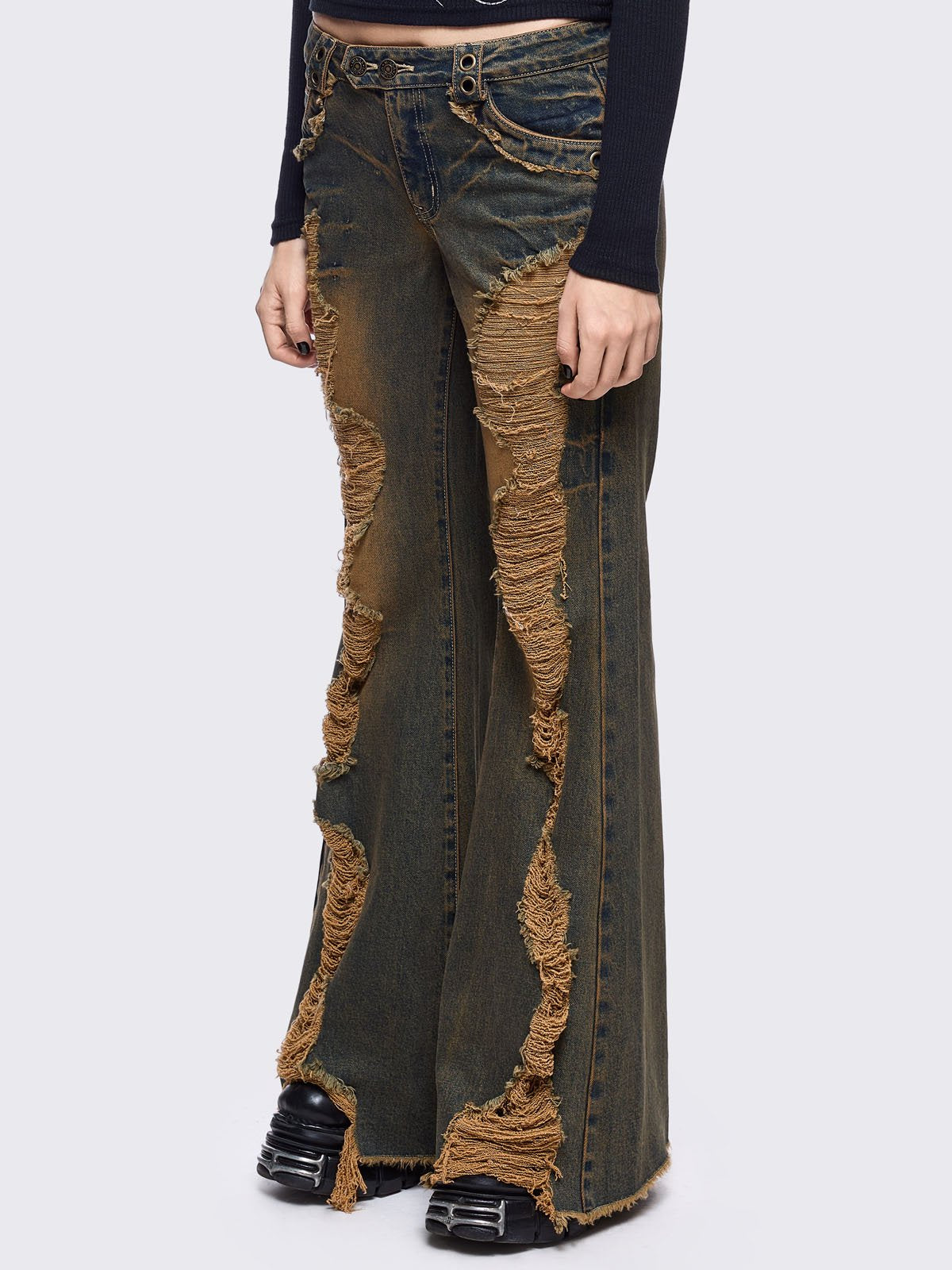Blue washed flare jeans with honey overdye and front shedded