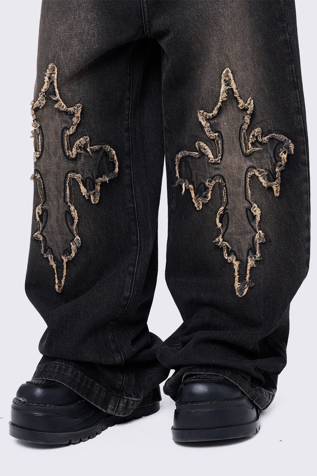 Minga London バギージーンズ ブラック【新品】 Black Wash Baggy Jeans with Cross Patches | Minga London – Minga