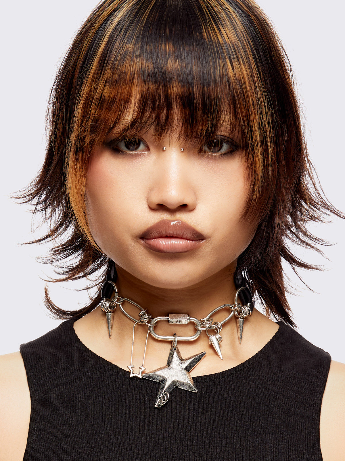 Darkshine Choker