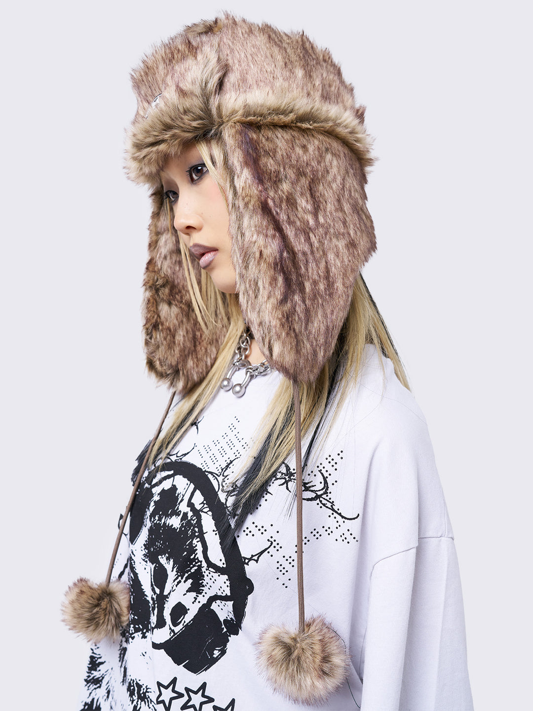 Fluffy Trapper Hat - Cozy Beige Faux Fur for Winter Warmth