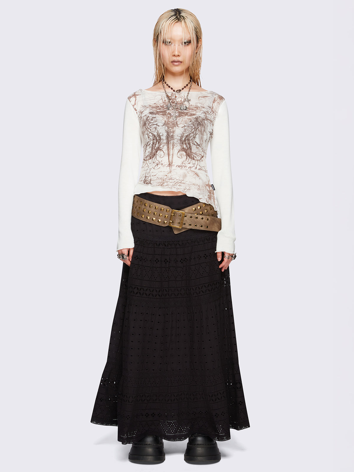 Black ruffle lace tiered maxi skirt - Fairycore & Boho Style. 