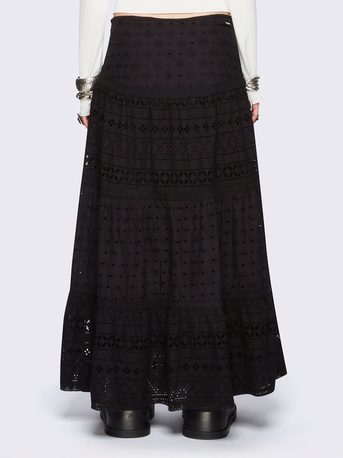 Black ruffle lace tiered maxi skirt - Fairycore & Boho Style. 