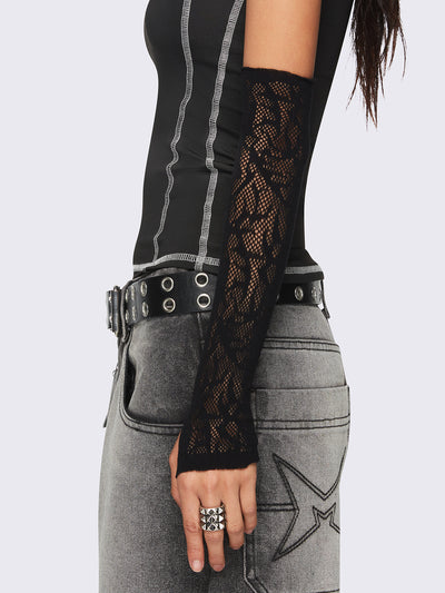 Black fishnet sigilism arm warmers.