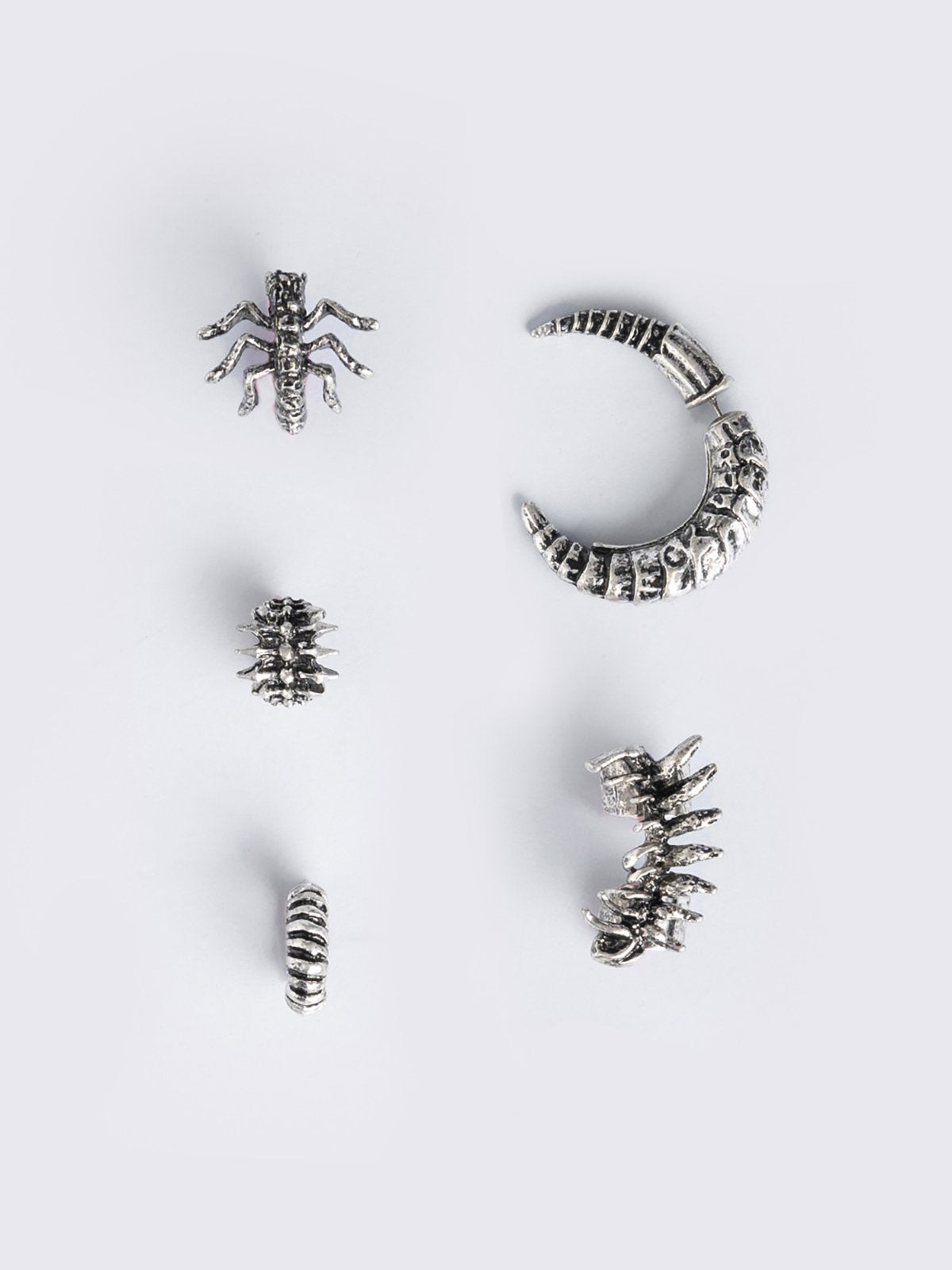 Silver 5 pc chunky earring set with centipede and spine designs. Chunky ear cuffs style.